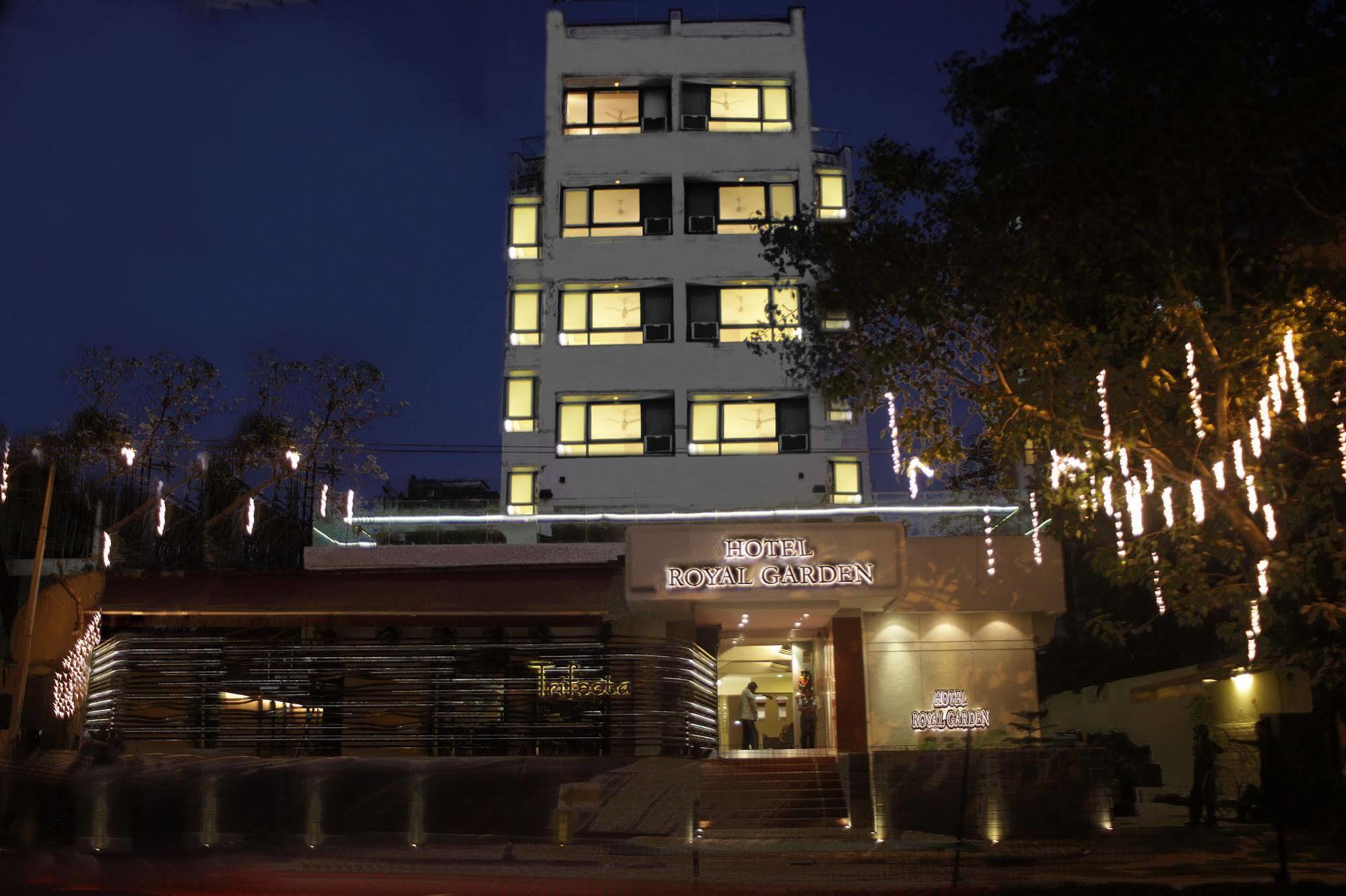 Bloom Hotel - Juhu 孟买 外观 照片